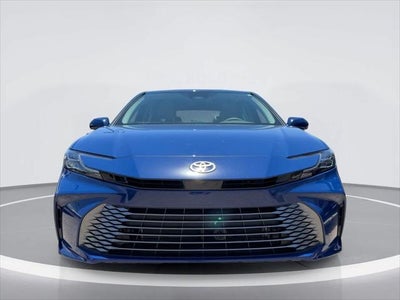 Toyota Camry XLE 2025
