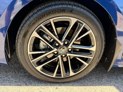 Toyota Camry XLE 2025
