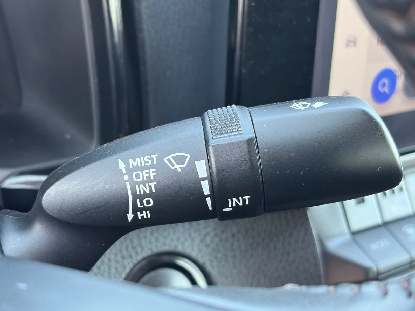 Toyota Camry XLE 2025