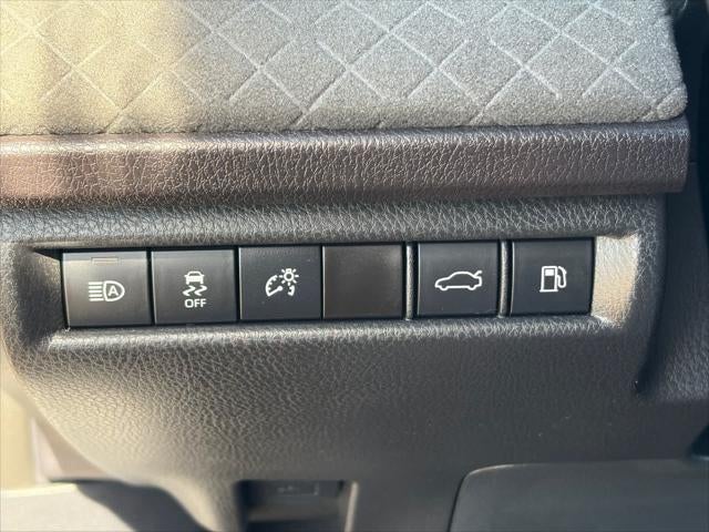 Toyota Camry XLE 2025