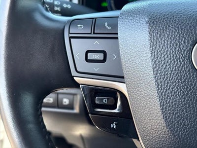 Toyota Camry XLE 2025
