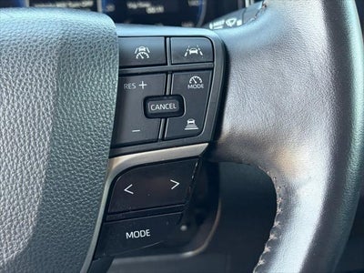 Toyota Camry XLE 2025