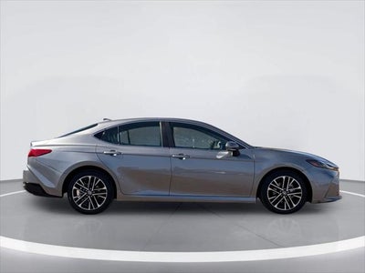Toyota Camry XLE 2025