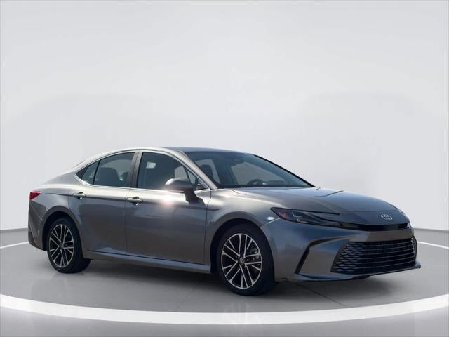 Toyota Camry XLE 2025