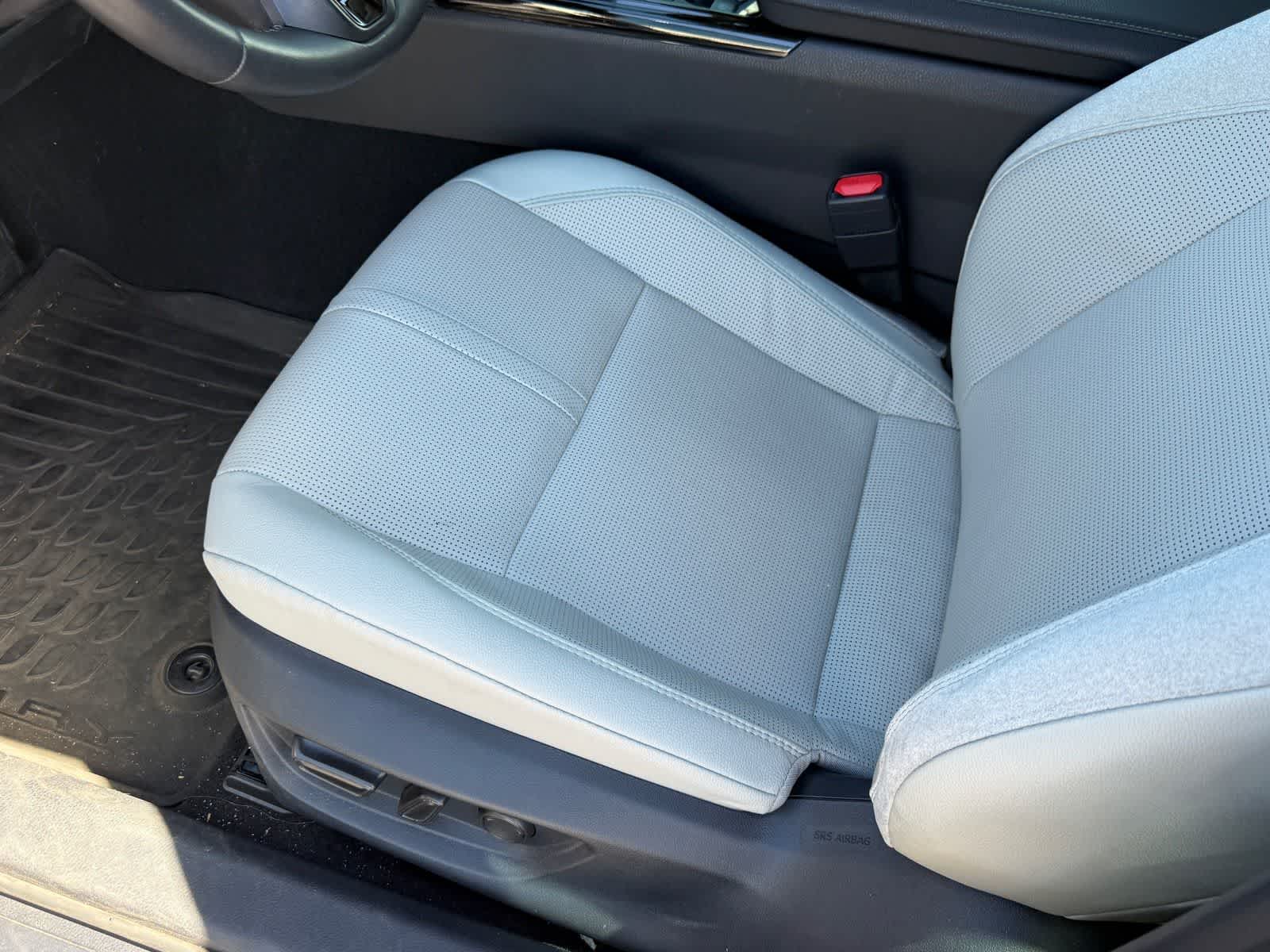 Toyota Camry XLE 2025