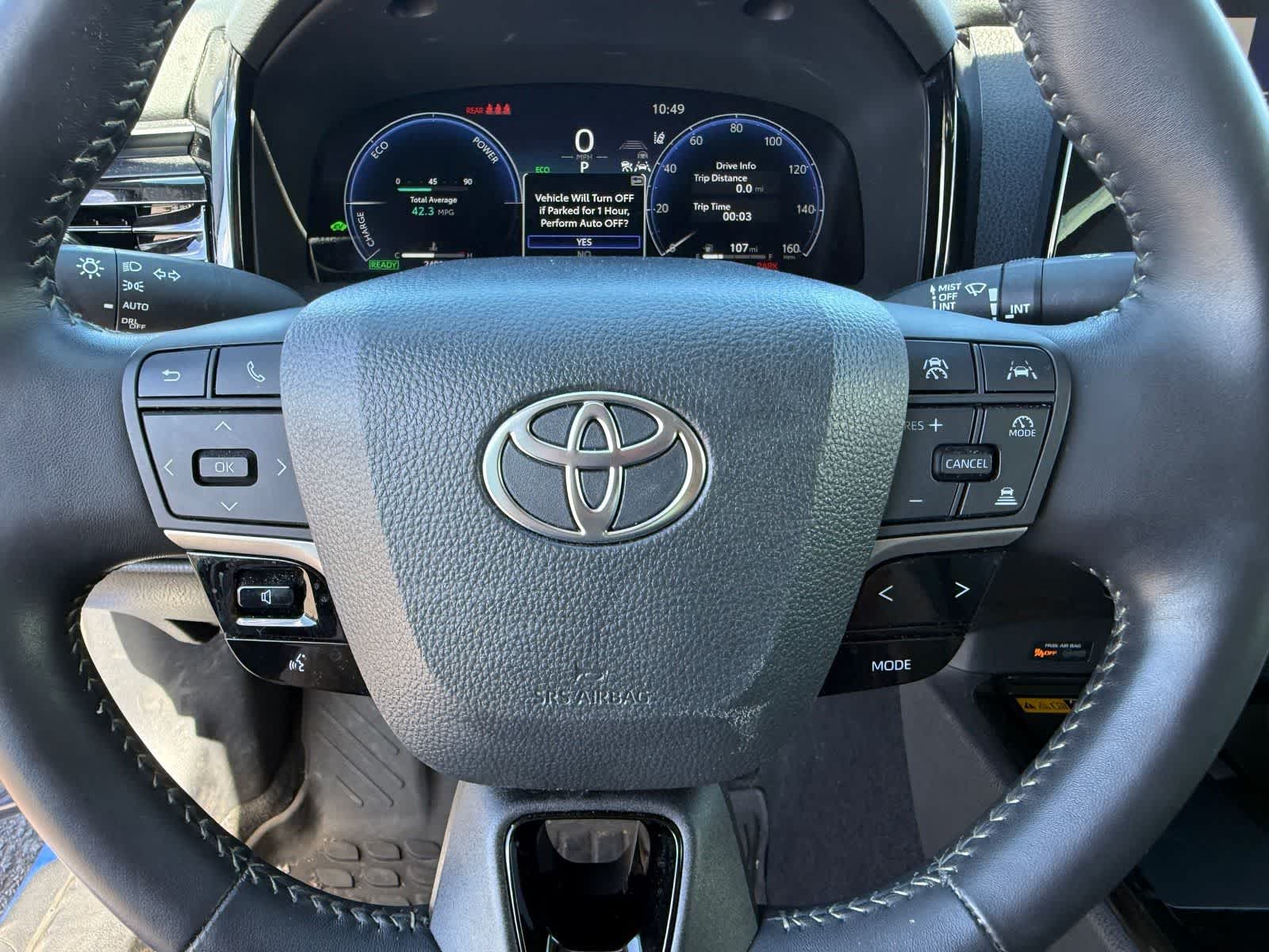 Toyota Camry XLE 2025