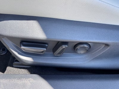 Toyota Camry XLE 2025