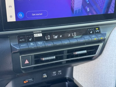 Toyota Camry XLE 2025