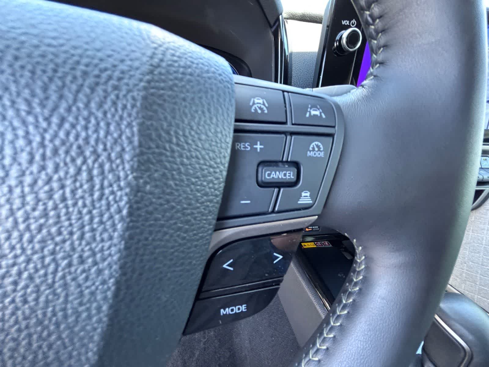Toyota Camry XLE 2025