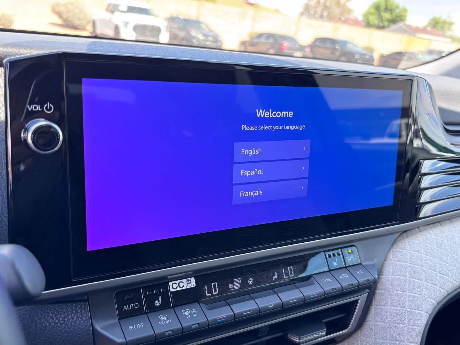 Toyota Camry XLE 2025