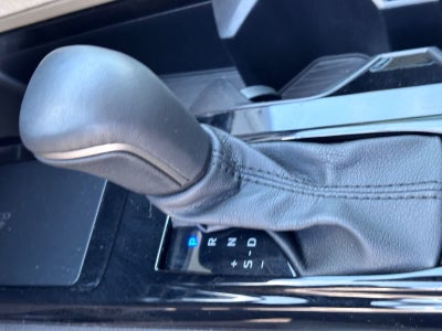 Toyota Camry XLE 2025