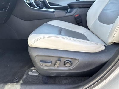 Toyota RAV4 Hybrid Limited 2022