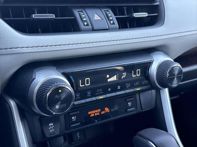 Toyota RAV4 Hybrid Limited 2022