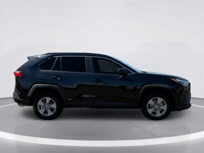Toyota RAV4 Hybrid LE 2023