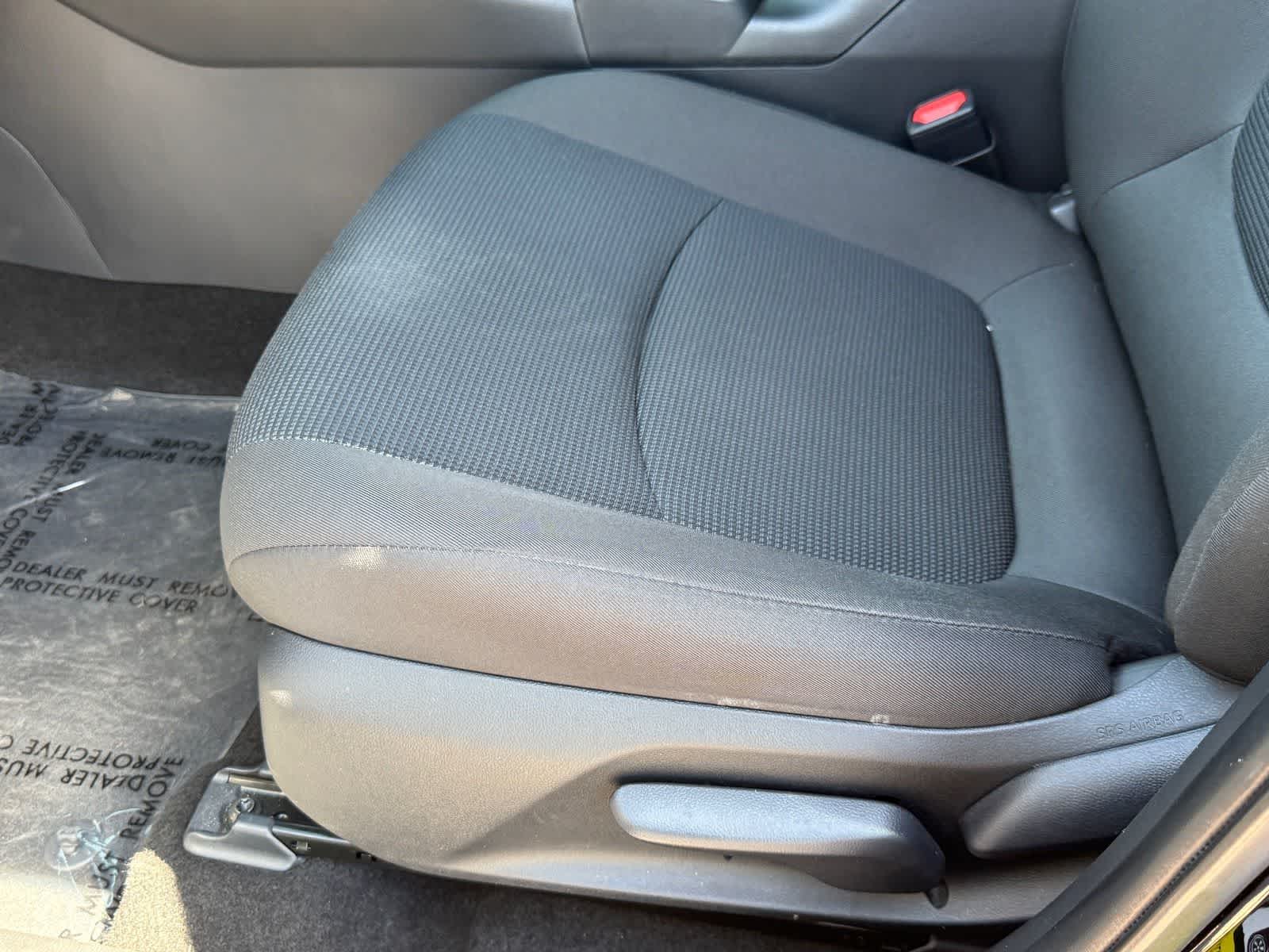 Toyota RAV4 Hybrid LE 2023