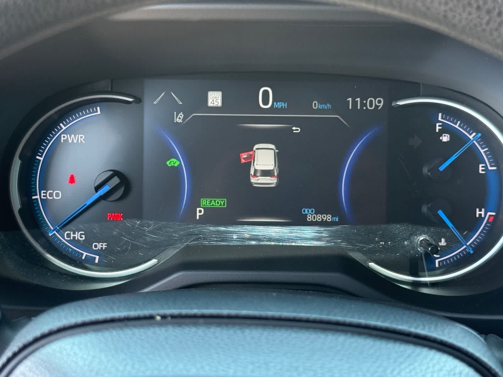Toyota RAV4 Hybrid LE 2023