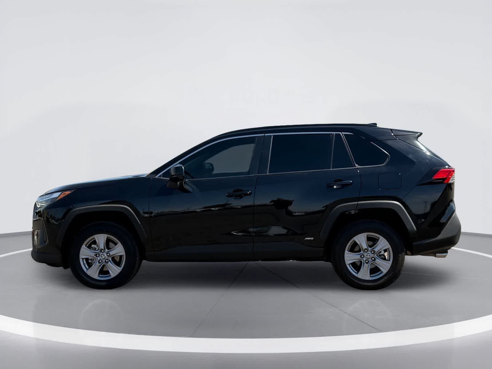 Toyota RAV4 Hybrid LE 2023