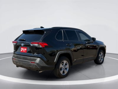 Toyota RAV4 Hybrid LE 2023