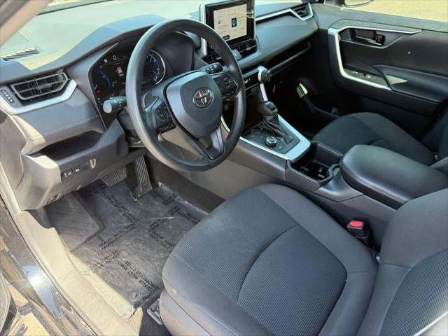 Toyota RAV4 Hybrid LE 2023
