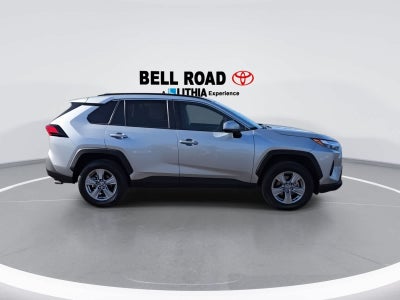 Toyota RAV4 Hybrid XLE 2024