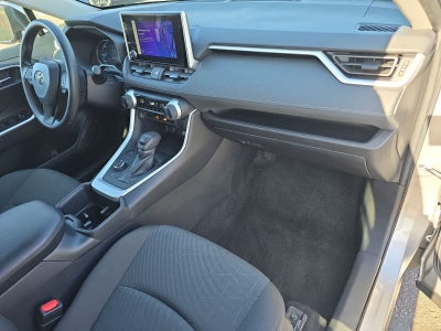 Toyota RAV4 Hybrid XLE 2024