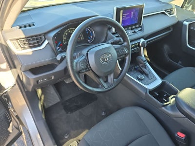 Toyota RAV4 Hybrid XLE 2024