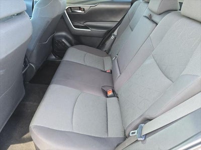Toyota RAV4 Hybrid XLE 2024