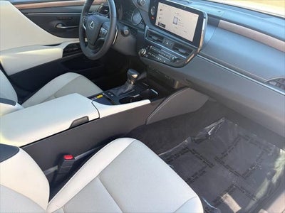Lexus ES 300h 2025 ES 300h