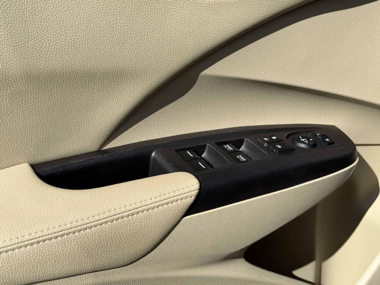 Acura RDX 2017 con paquete tecnológico