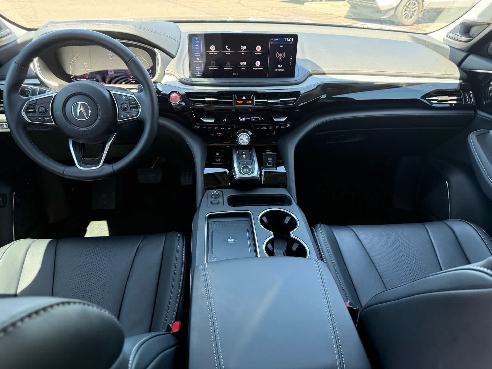 Acura MDX 2025 con paquete tecnológico