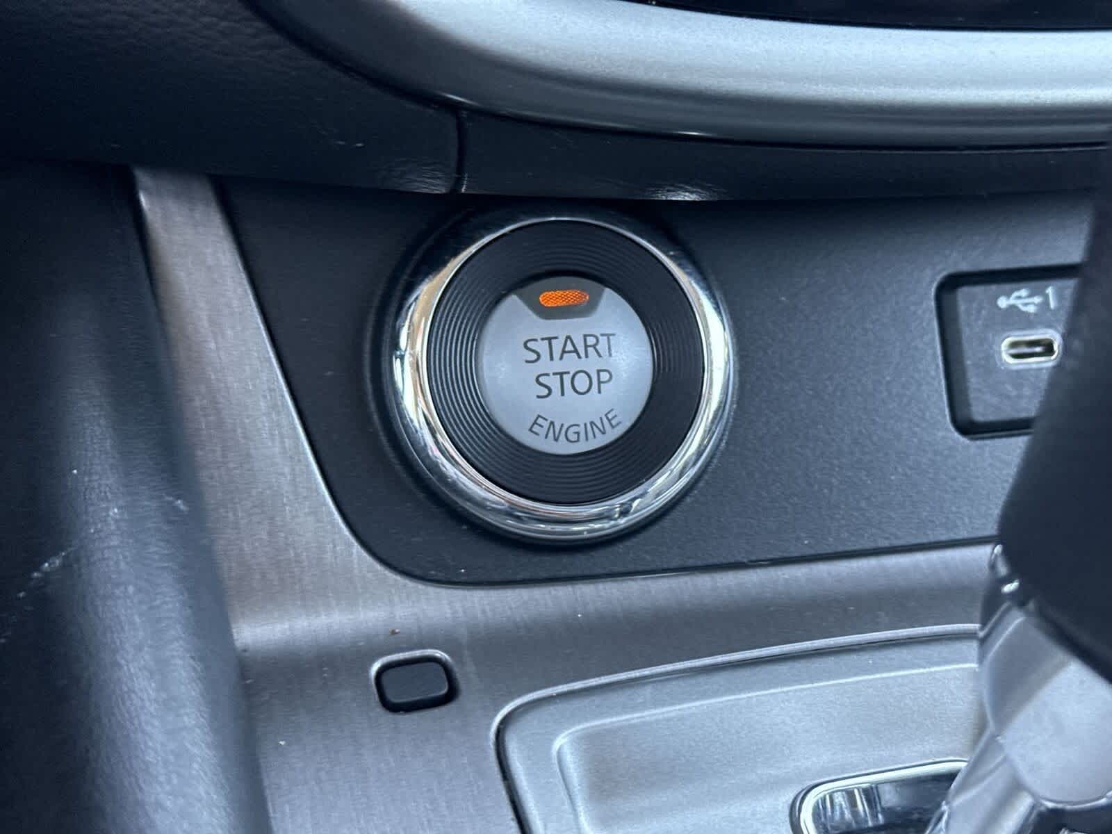 Nissan Murano SV 2023