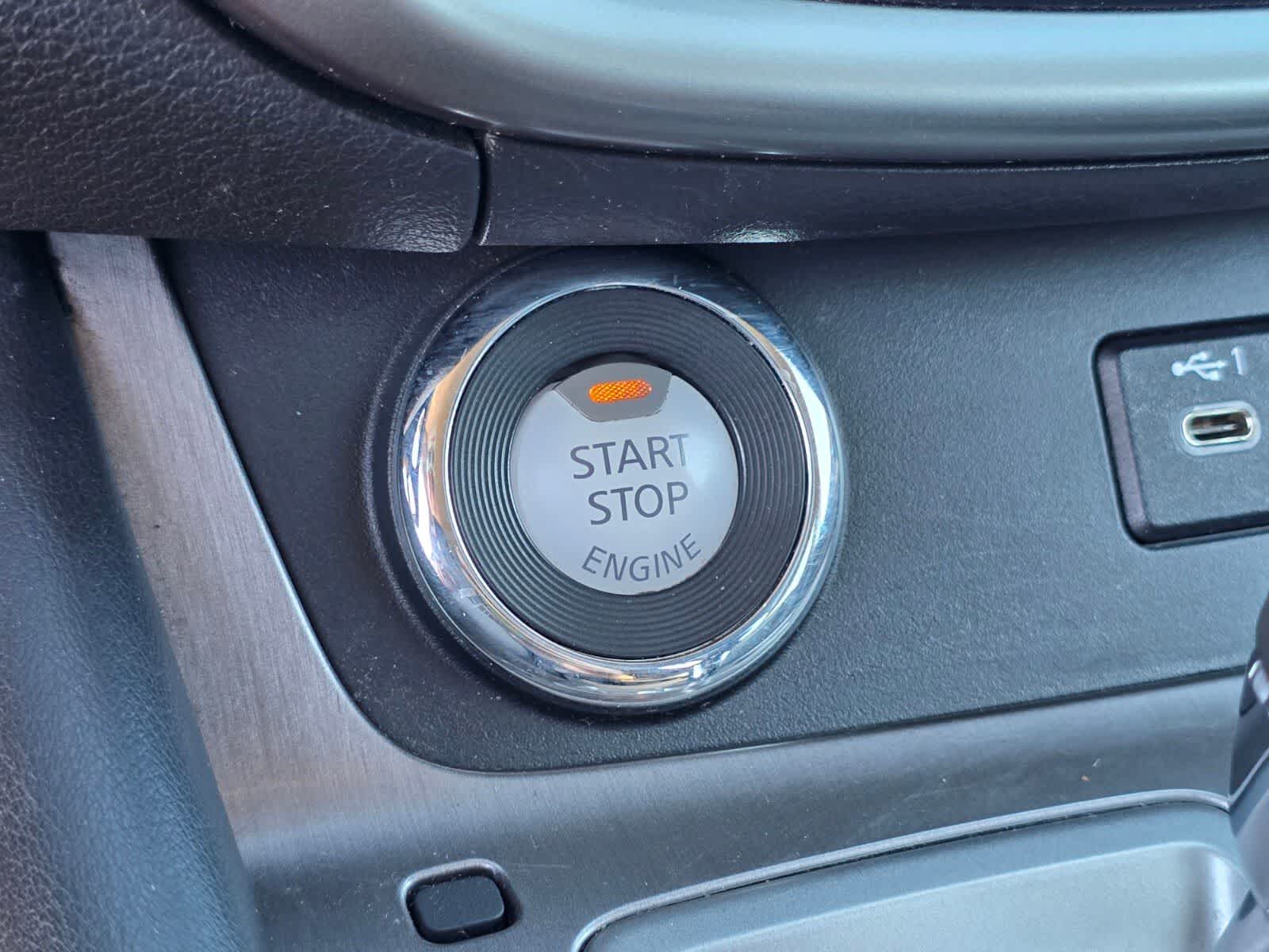 Nissan Murano SL 2023