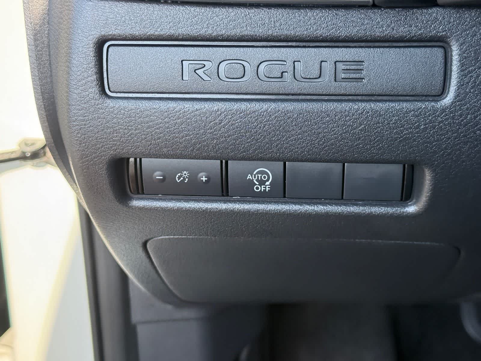 Nissan Rogue S 2024