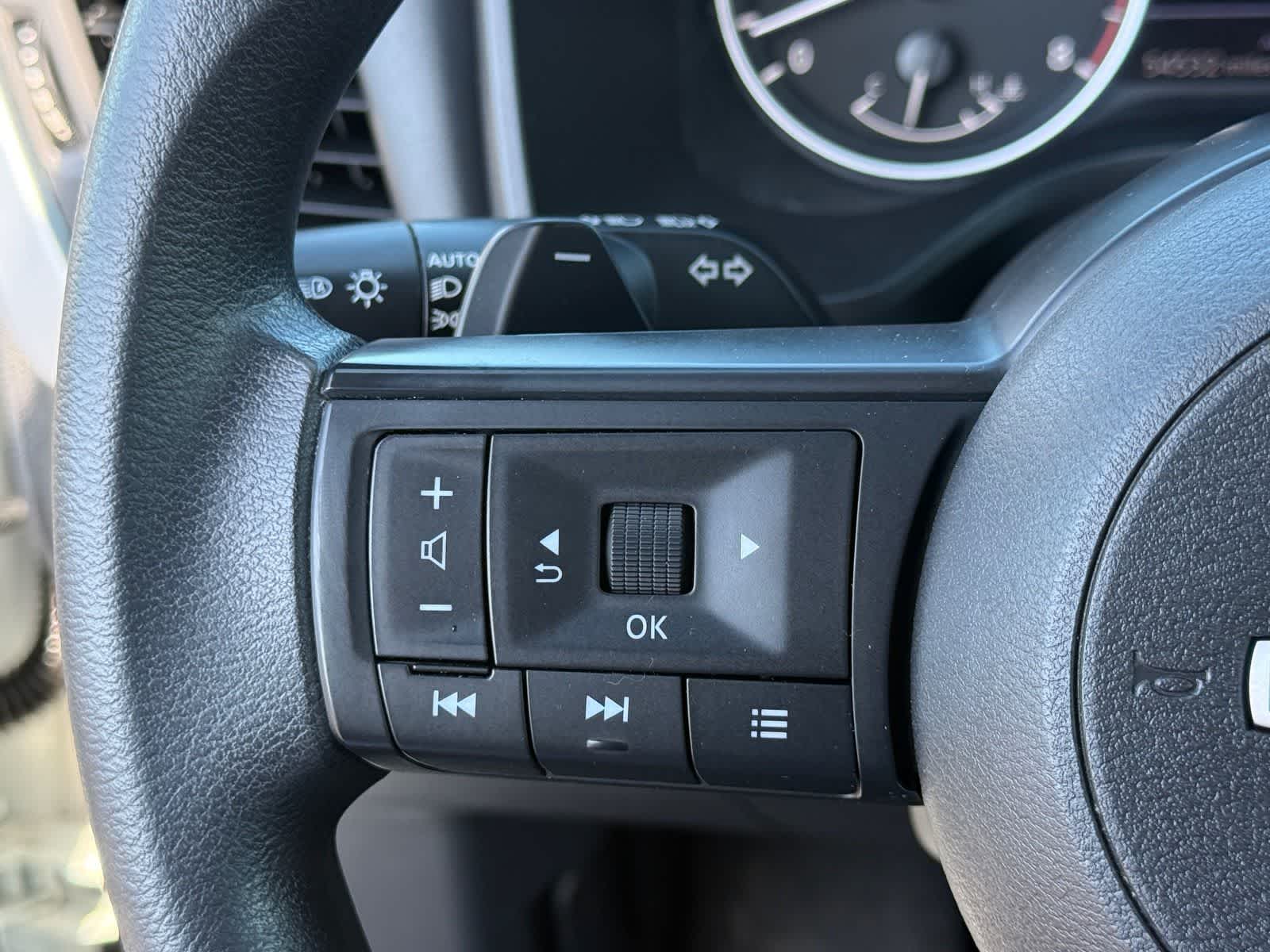 Nissan Rogue S 2024