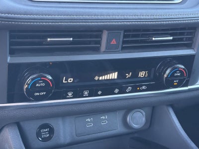 Nissan Rogue SV 2025