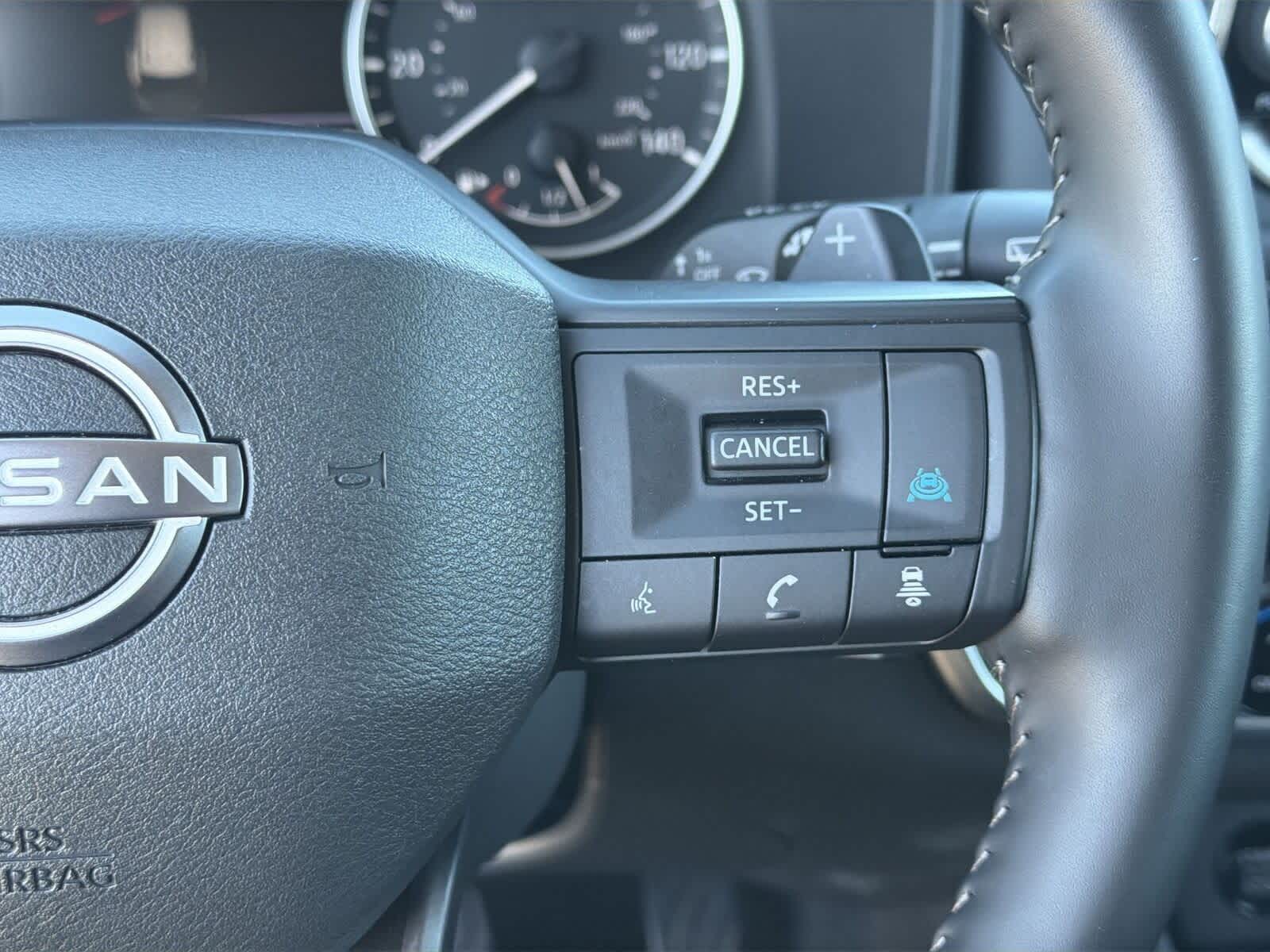 Nissan Rogue SV 2025