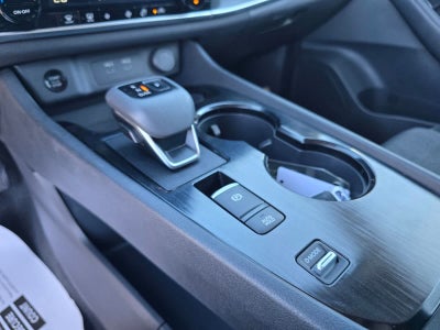Nissan Rogue SV 2025