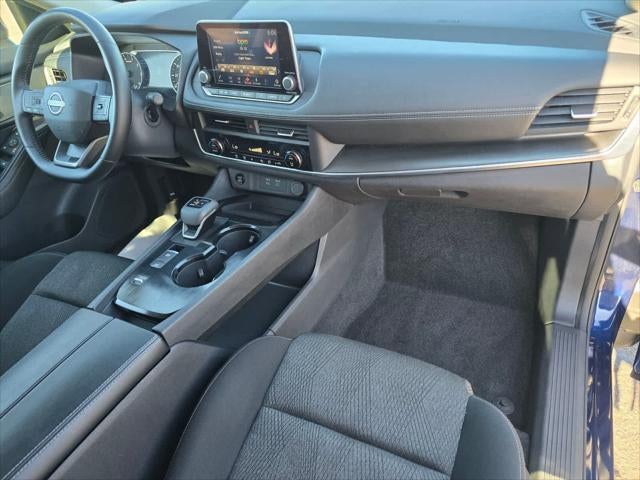 Nissan Rogue SV 2025