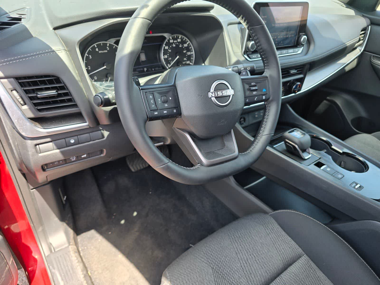 Nissan Rogue SV 2026