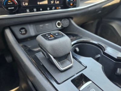 Nissan Rogue SV 2025