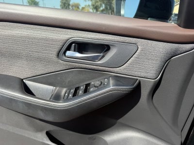 Nissan Rogue SV 2023