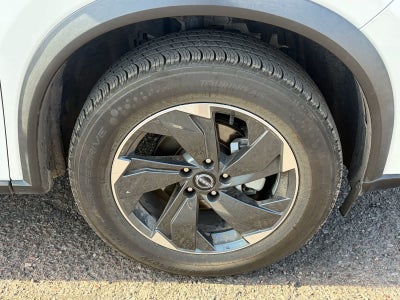 Nissan Rogue SV 2024
