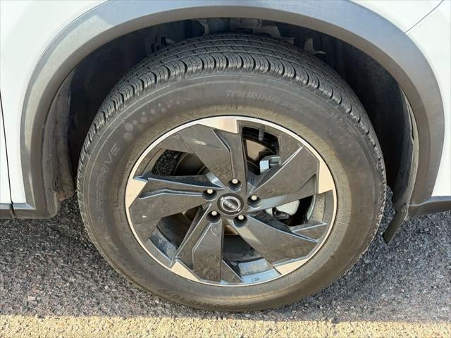 Nissan Rogue SV 2024