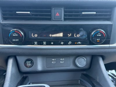 Nissan Rogue SV 2025