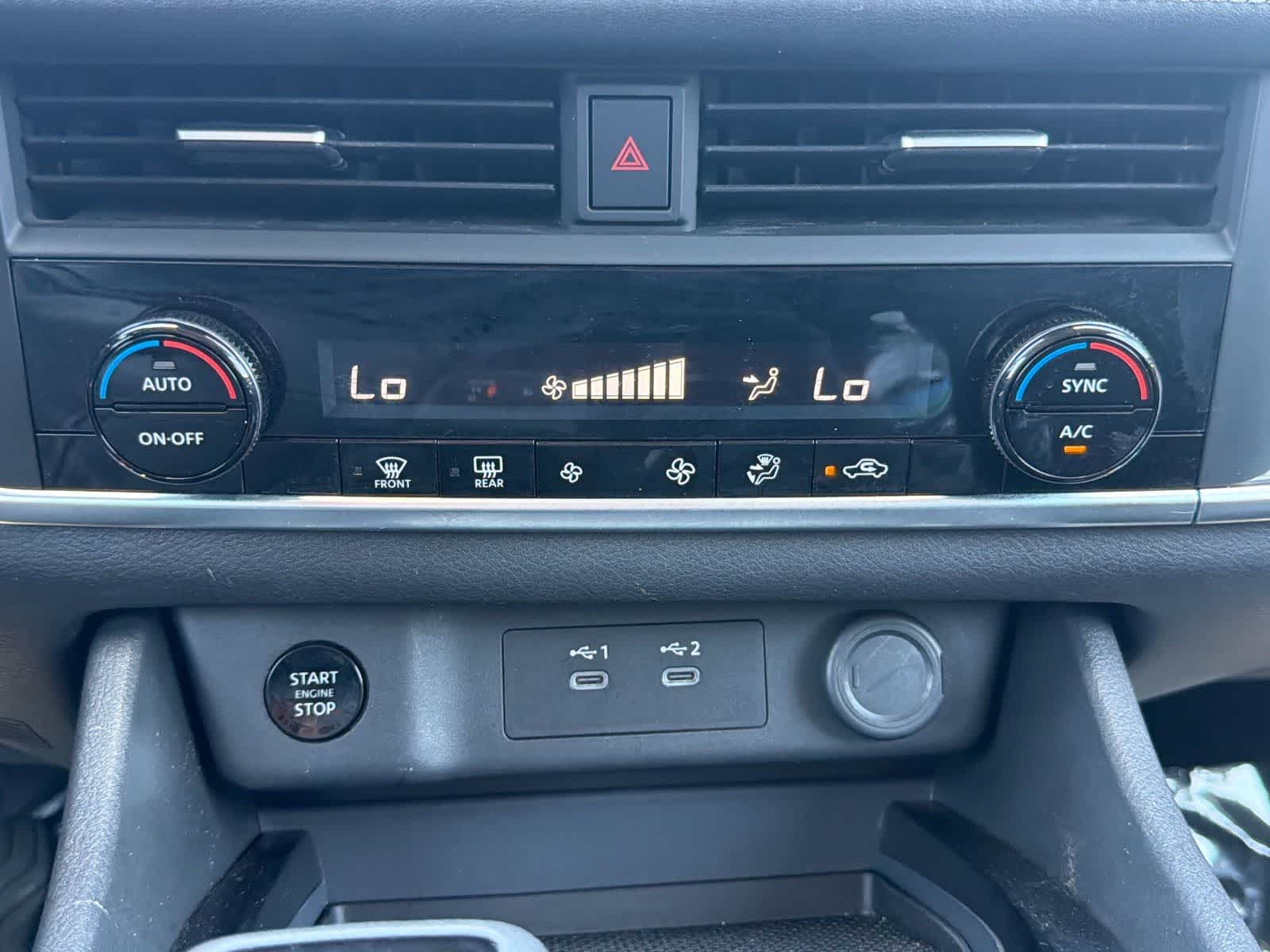 Nissan Rogue SV 2025
