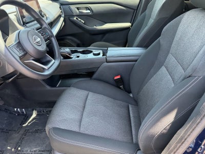 Nissan Rogue SV 2024