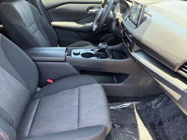 Nissan Rogue SV 2024
