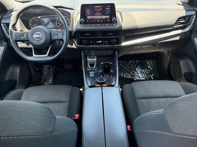 Nissan Rogue SV 2024