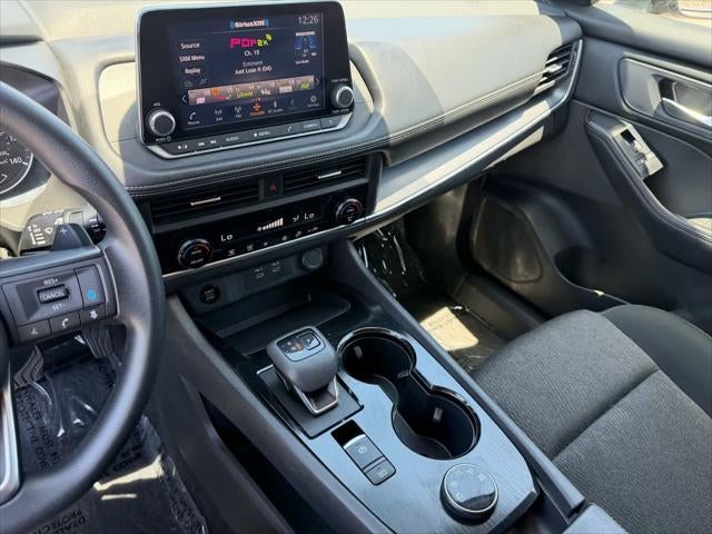 Nissan Rogue SV 2024