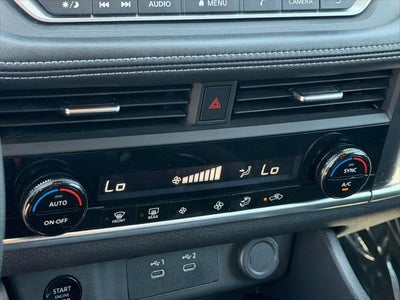 Nissan Rogue SV 2024